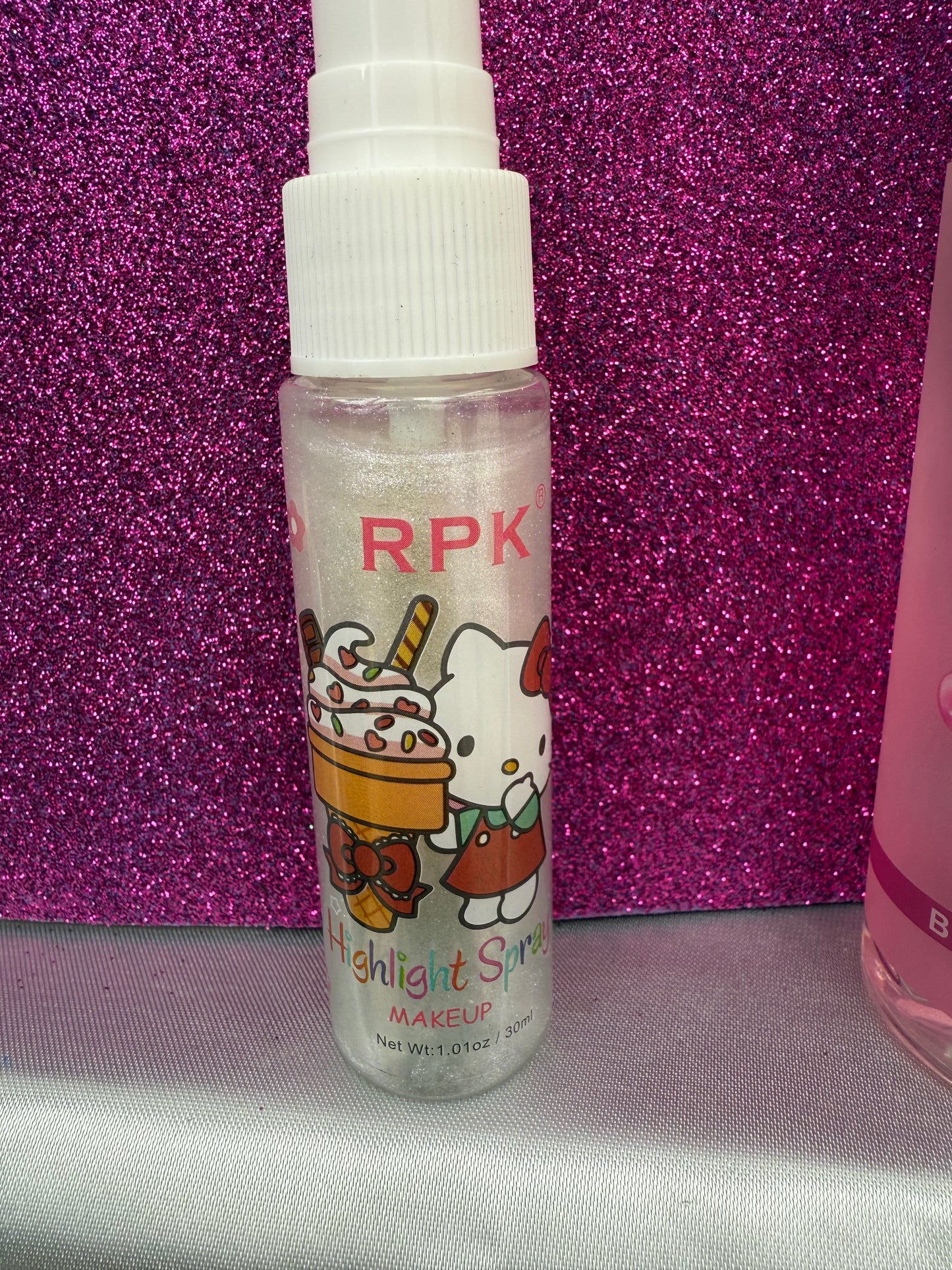 Body glitter hair glitter