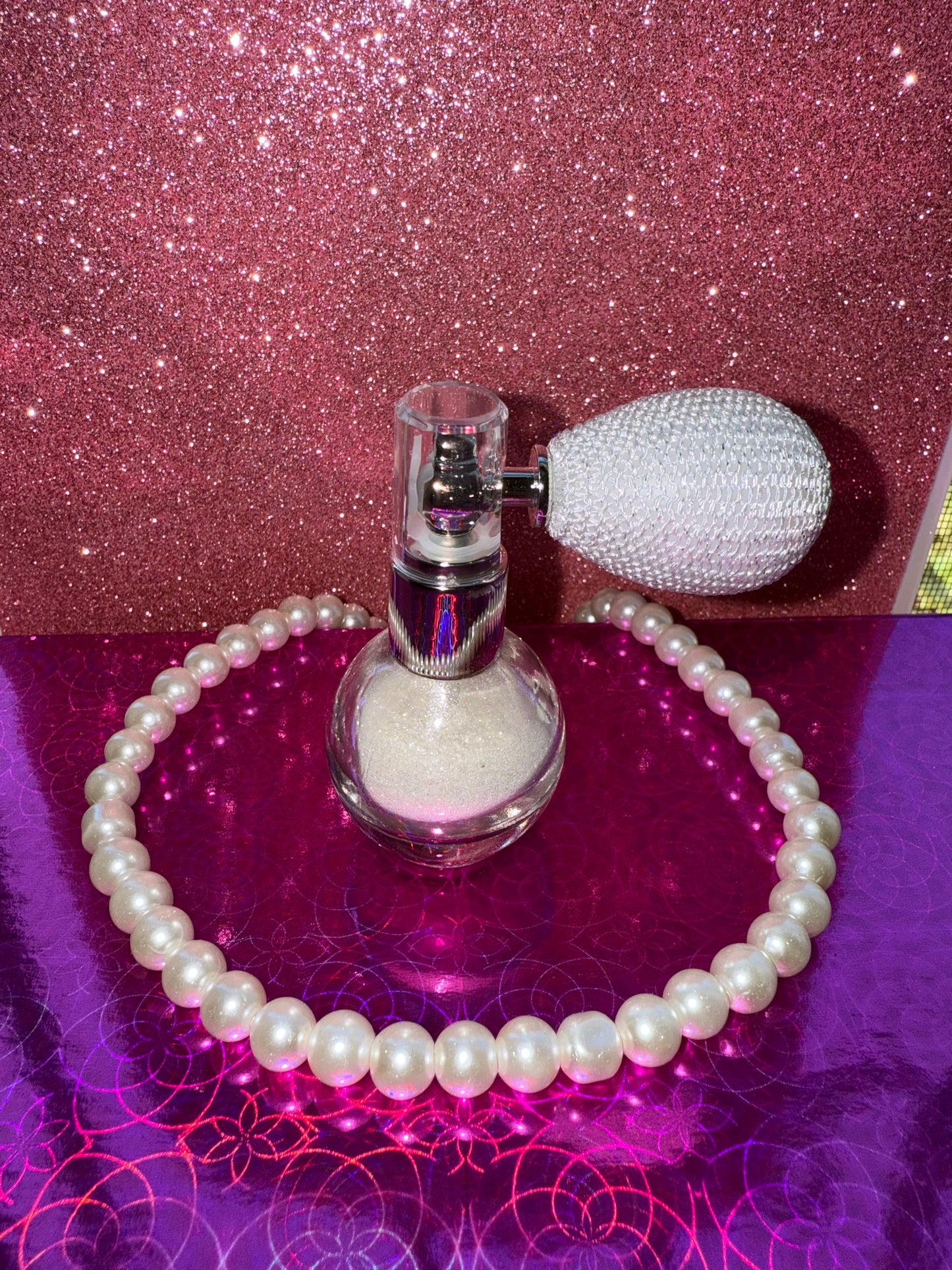 White powder Highlight Spray