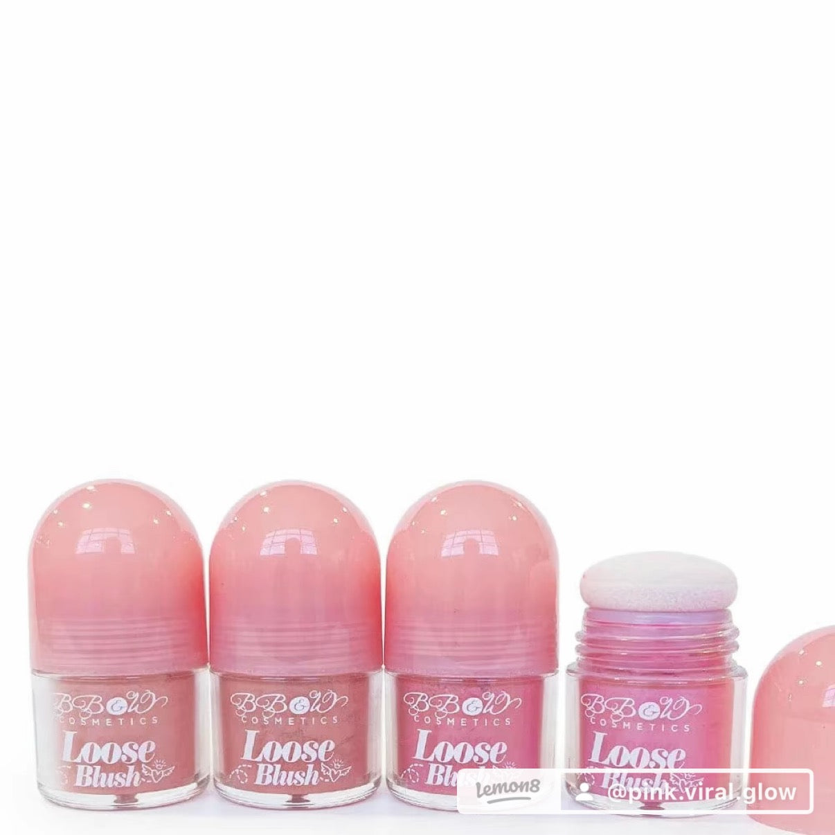 Loose blush powder